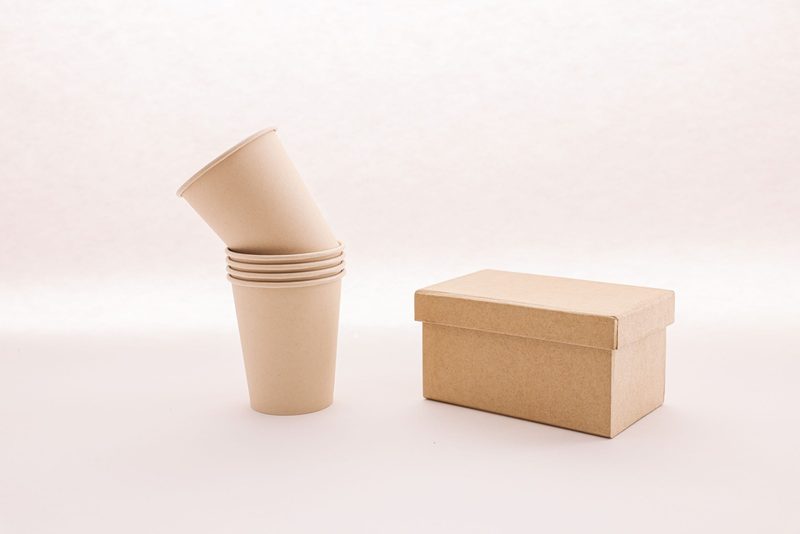 Displays und POS-Material – Muster in Handarbeit bei APOOL WERKE